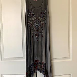 Vocal Louis gown midi dress